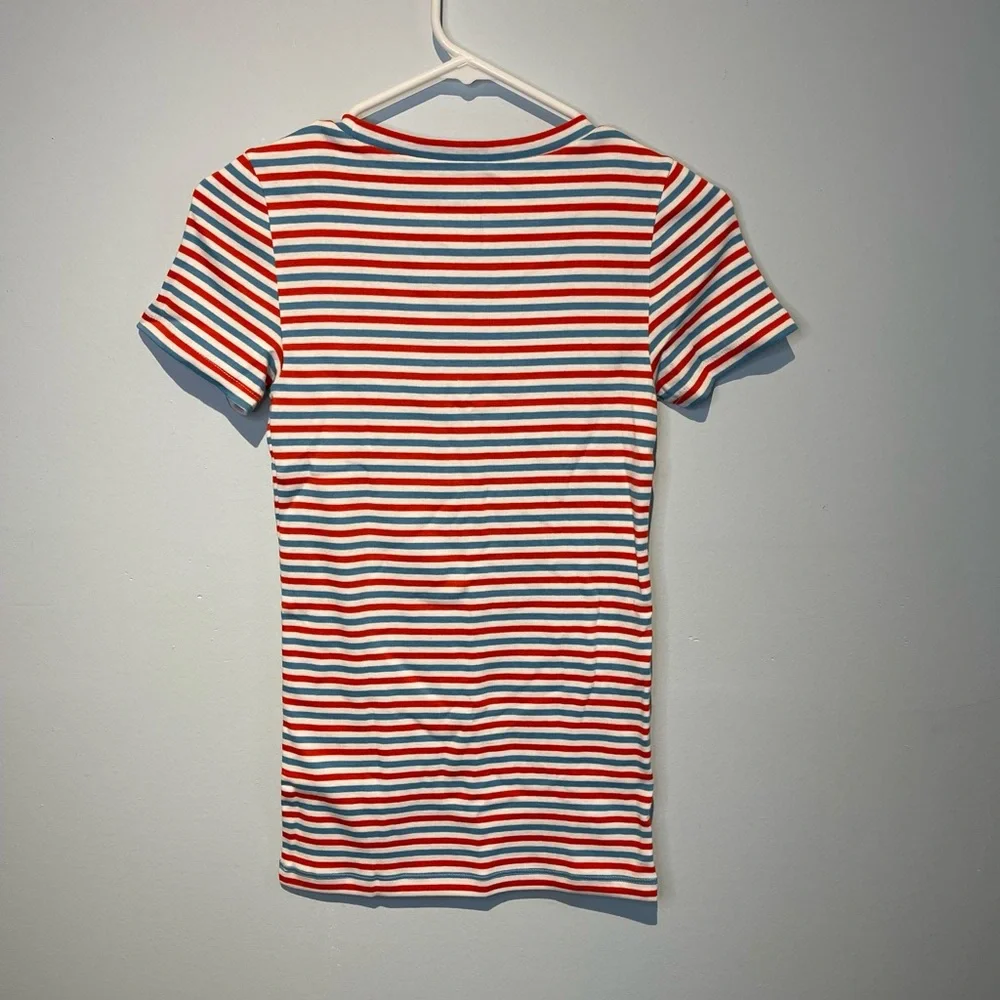J Crew Perfect Fit Tshirt  Womens Size XS. NWOT
